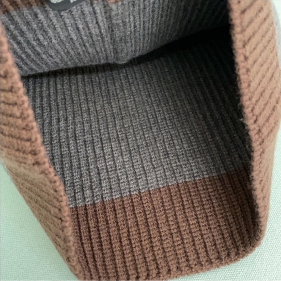 Authentic Gucci Wool Knit Beanie Hat - Picture 7 of 7